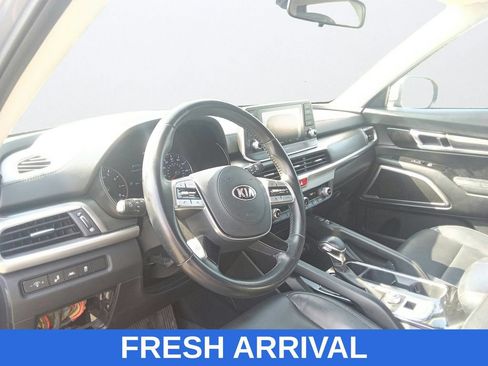 Used 2020 Kia Telluride S FWD image 21