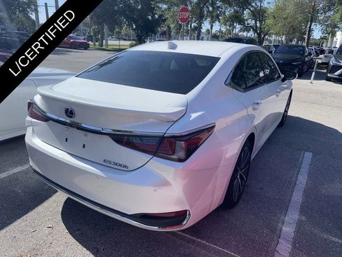 Used 2025 Lexus ES 300h w/ Premium Package FWD image 6