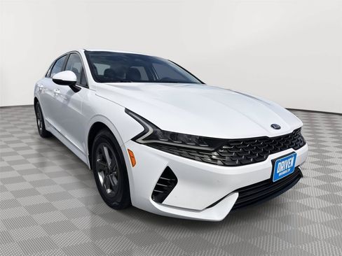 Used 2021 Kia K5 LXS FWD image 3