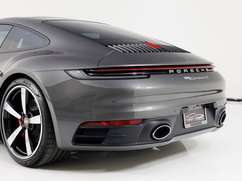 Used 2024 Porsche 911 Carrera 4S image 71