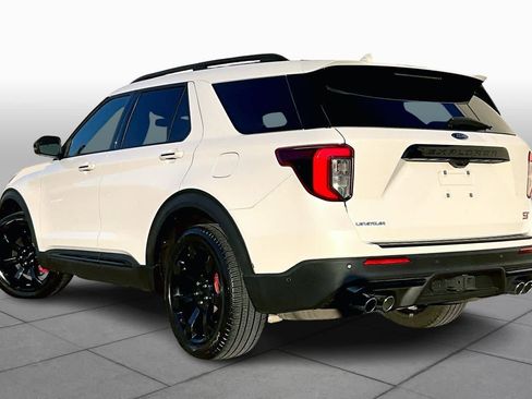 Used 2022 Ford Explorer ST w/ Equipment Group 401A image 11