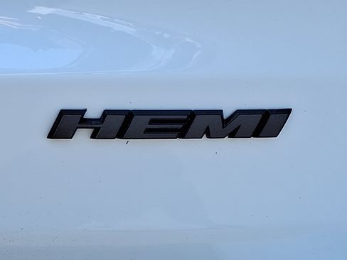 Certified 2019 Jeep Grand Cherokee High Altitude AWD/4WD image 29
