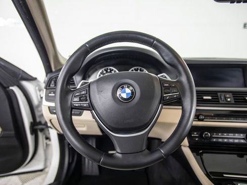 Used 2014 BMW 550i Sedan RWD image 28