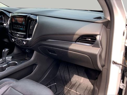 Used 2018 Chevrolet Traverse Premier w/ Redline Edition AWD/4WD image 19