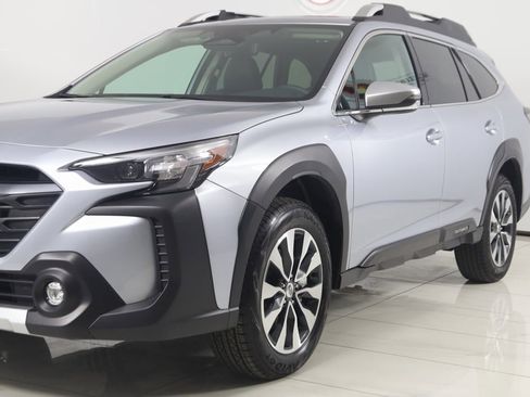 Used 2025 Subaru Outback Touring XT image 56
