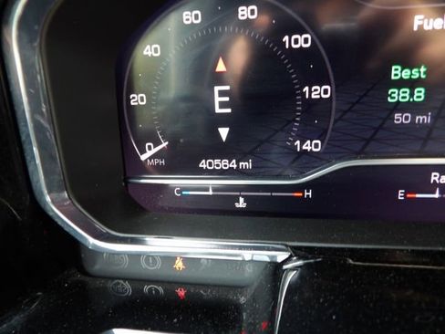 Used 2025 GMC Sierra 1500 SLT image 20