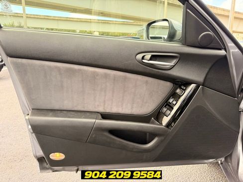 Used 2004 MAZDA RX-8 w/ MT Touring Pkg RWD image 20