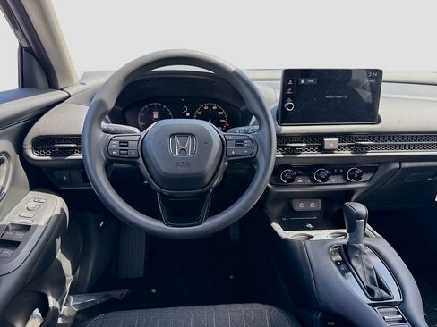 New 2027 Honda HR-V LX image 17