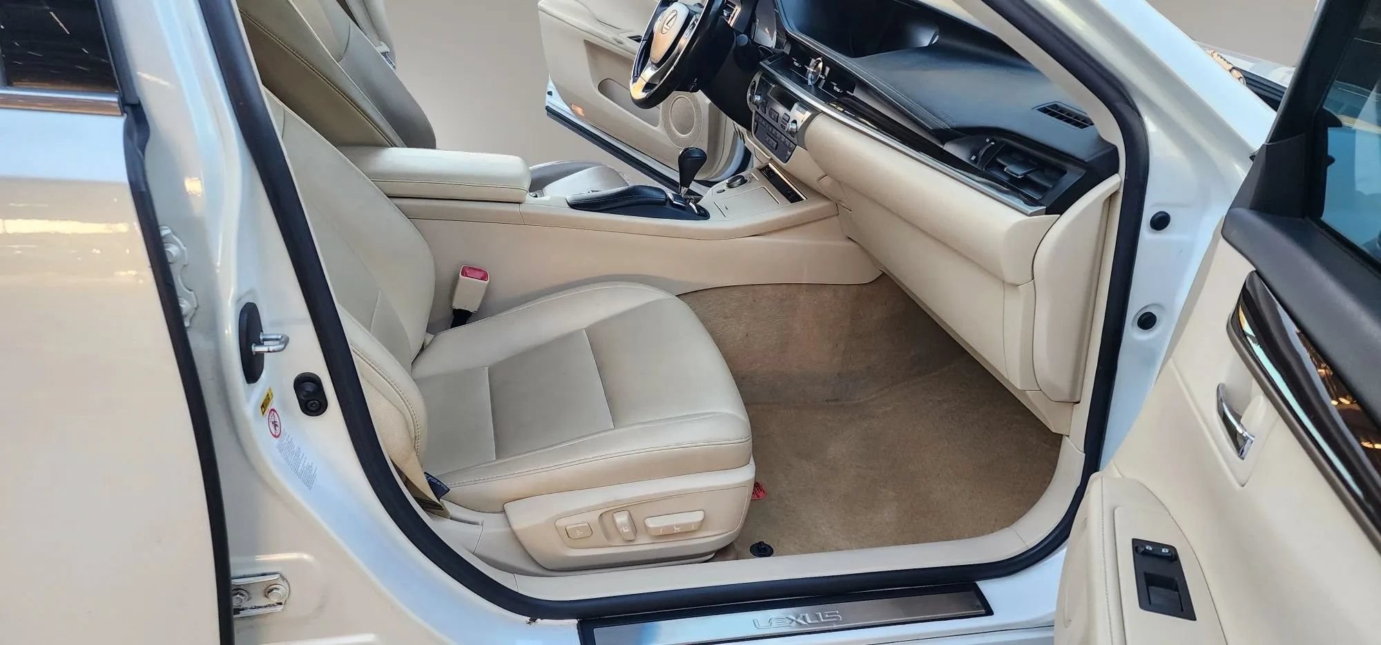 Used 2013 Lexus ES 350 w/ Premium Pkg FWD image 14