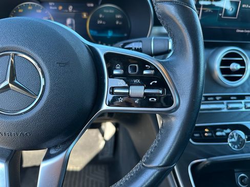 Used 2021 Mercedes-Benz C 300 Sedan w/ Premium Package image 18