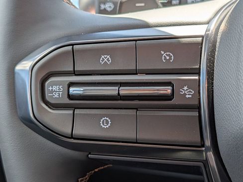 New 2026 GMC Acadia AT4 AWD/4WD image 52