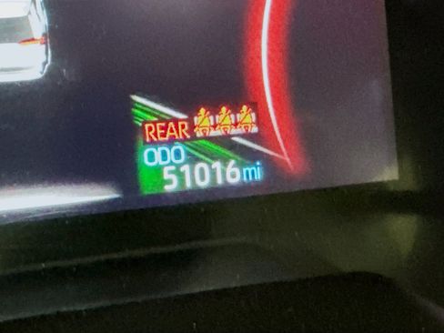 Used 2024 Toyota RAV4 LE AWD/4WD image 18
