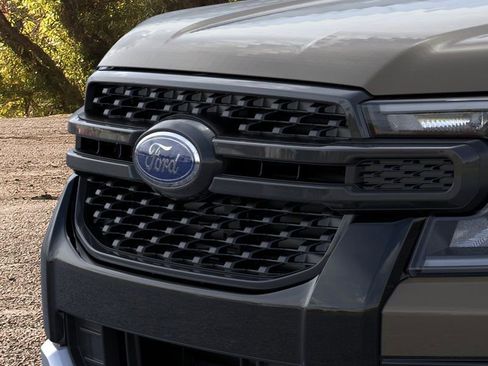 New 2025 Ford Ranger XLT w/ FX4 Off-Road Package image 17