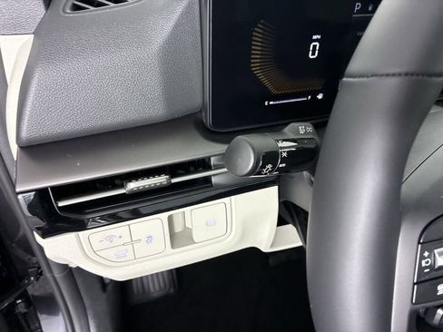 New 2026 Kia Sportage EX image 21