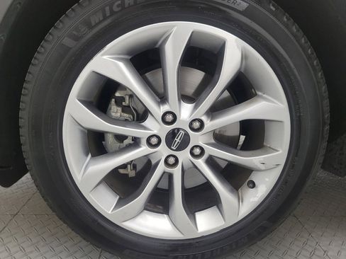 Used 2018 Lincoln MKC Select w/ Select Plus Package FWD image 31