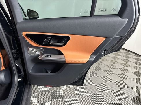 Certified 2026 Mercedes-Benz GLC 350e 4MATIC image 18