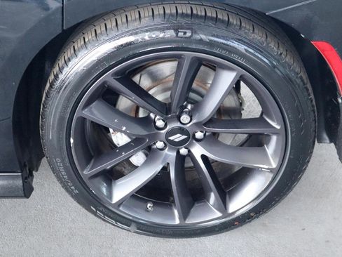 Used 2019 Dodge Charger Scat Pack RWD image 41