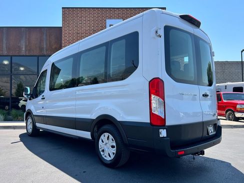 Used 2023 Ford Transit 350 XLT RWD image 4