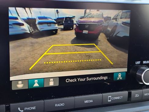Used 2024 Honda Accord SE image 10