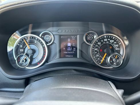 Used 2022 RAM 2500 Tradesman AWD/4WD image 37