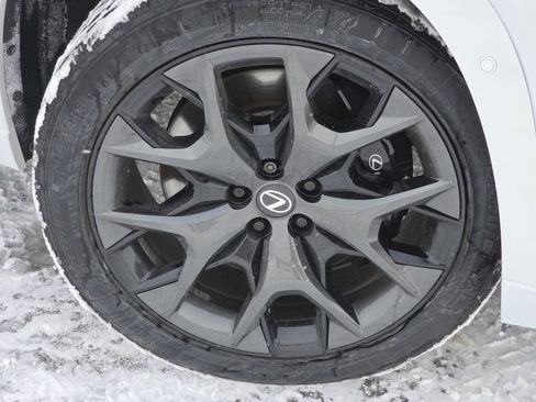 New 2026 Lexus TX 500h AWD image 9