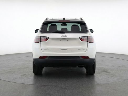 Used 2025 Jeep Compass Limited AWD/4WD image 7