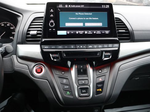 Used 2025 Honda Odyssey Sport-L image 24