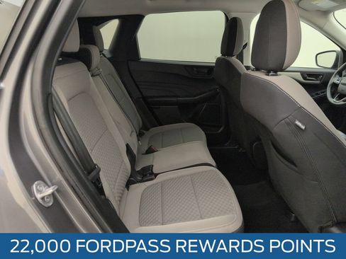 Certified 2022 Ford Escape SE w/ Convenience Package FWD image 16
