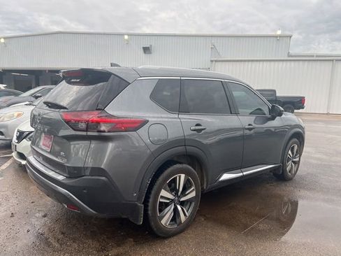 Certified 2023 Nissan Rogue SL w/ SL Premium Package image 2