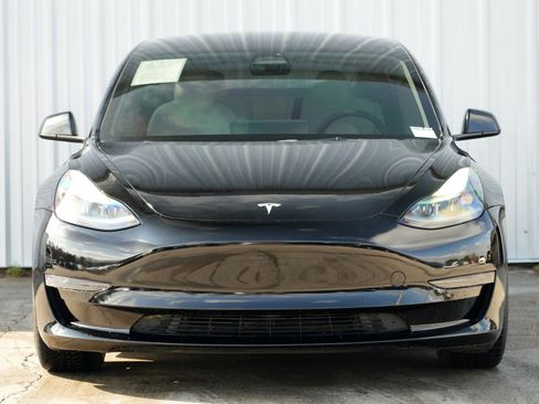 Used 2022 Tesla Model 3 Performance image 6