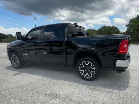Used 2025 RAM 1500 Laramie w/ Advanced Safety Group II AWD/4WD image 6