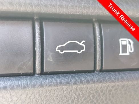 Certified 2025 Toyota Camry SE FWD image 17