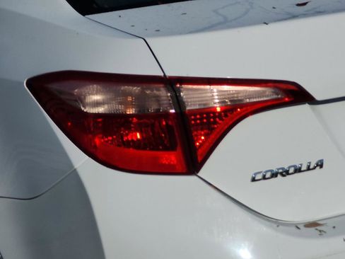 Used 2019 Toyota Corolla LE FWD image 15