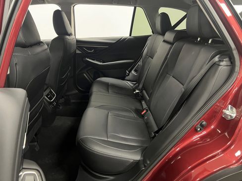 Used 2025 Subaru Outback Limited w/ Popular Package #2 image 12