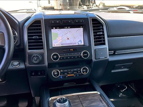 Used 2019 Ford Expedition Platinum AWD/4WD image 8