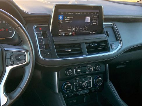 Used 2021 Chevrolet Tahoe Z71 w/ Z71 Signature Package image 6