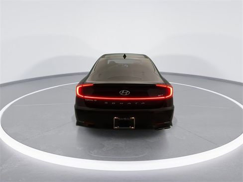 Used 2020 Hyundai Sonata SEL Plus w/ Tech Package image 3