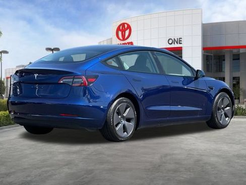 Used 2023 Tesla Model 3 Standard Range RWD image 4