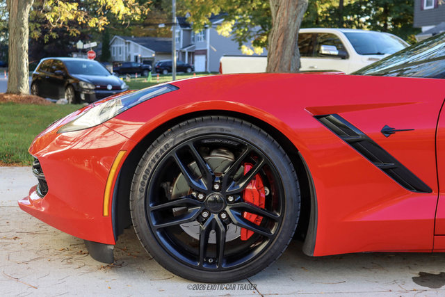Used 2016 Chevrolet Corvette Stingray Convertible w/ 2LT Preferred Equipment Group RWD image 3