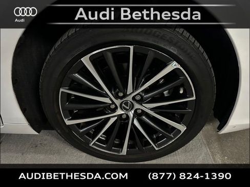 Used 2023 Lexus ES 350 w/ Premium Package image 9