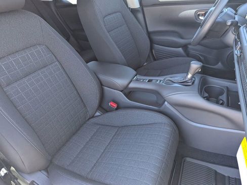 New 2026 Honda HR-V LX image 7