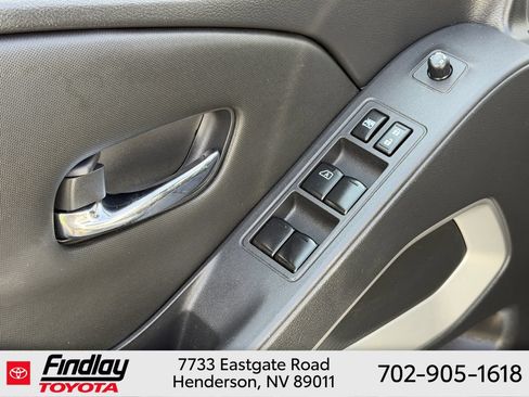 Used 2023 Nissan Frontier SV w/ Technology Package RWD image 21