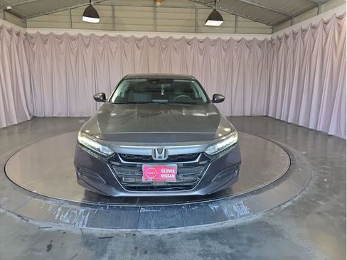 Used 2018 Honda Accord LX image 5