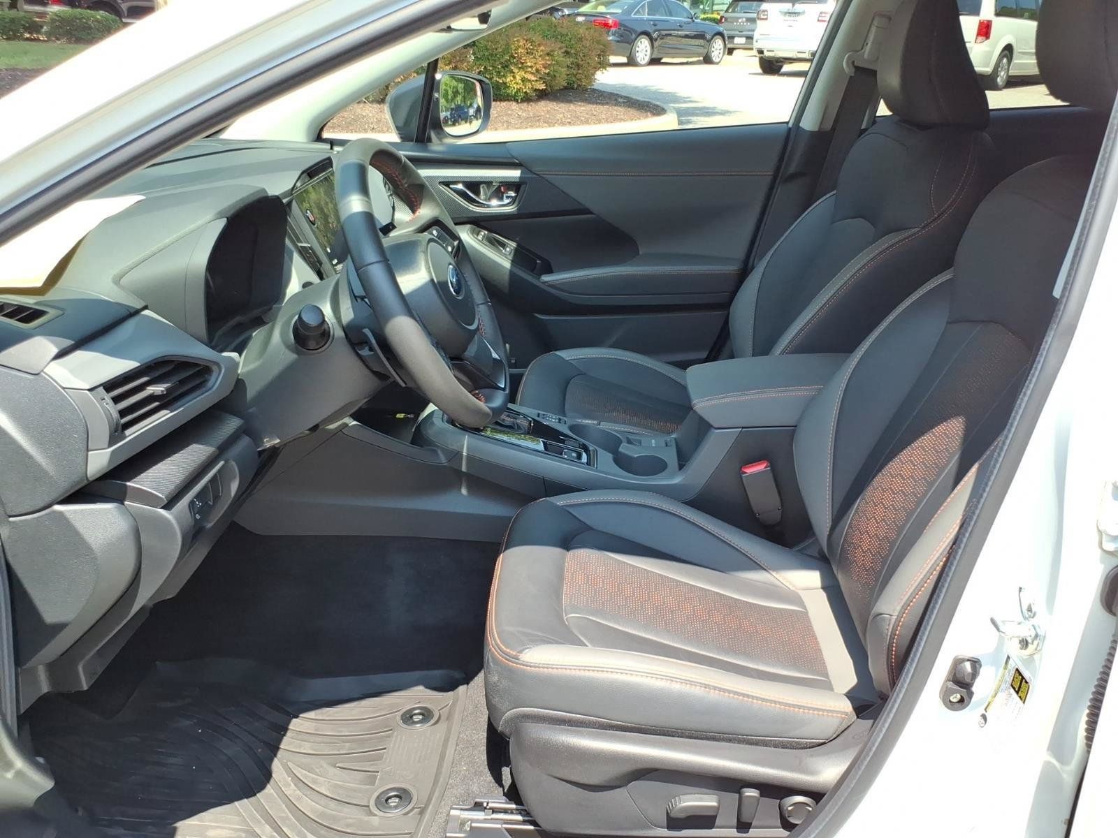 Used 2025 Subaru Crosstrek 2.5i Limited w/ Crosstrek Mirror Package AWD/4WD image 11