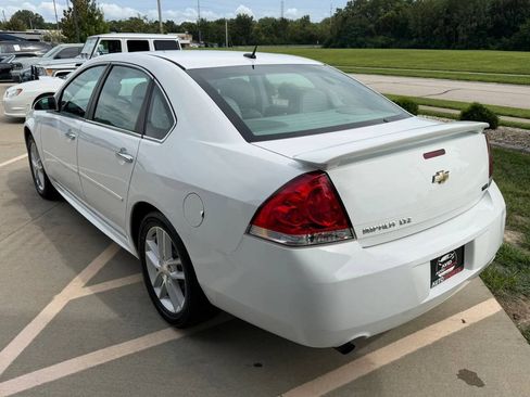 Used 2012 Chevrolet Impala LTZ FWD image 6