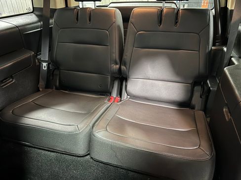 Used 2019 Ford Flex Limited w/ Equipment Group 301A image 7