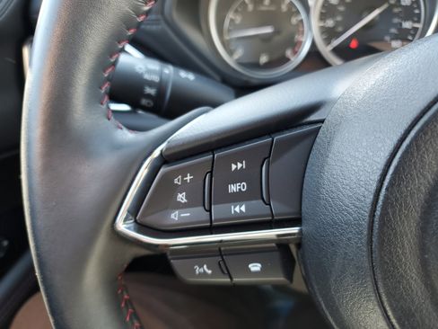 Used 2023 MAZDA CX-5 Carbon Edition image 17