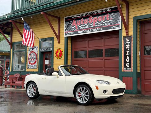Used 2008 MAZDA MX-5 Miata Touring RWD image 13