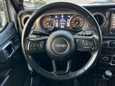 Used 2021 Jeep Wrangler Unlimited Sport image 23