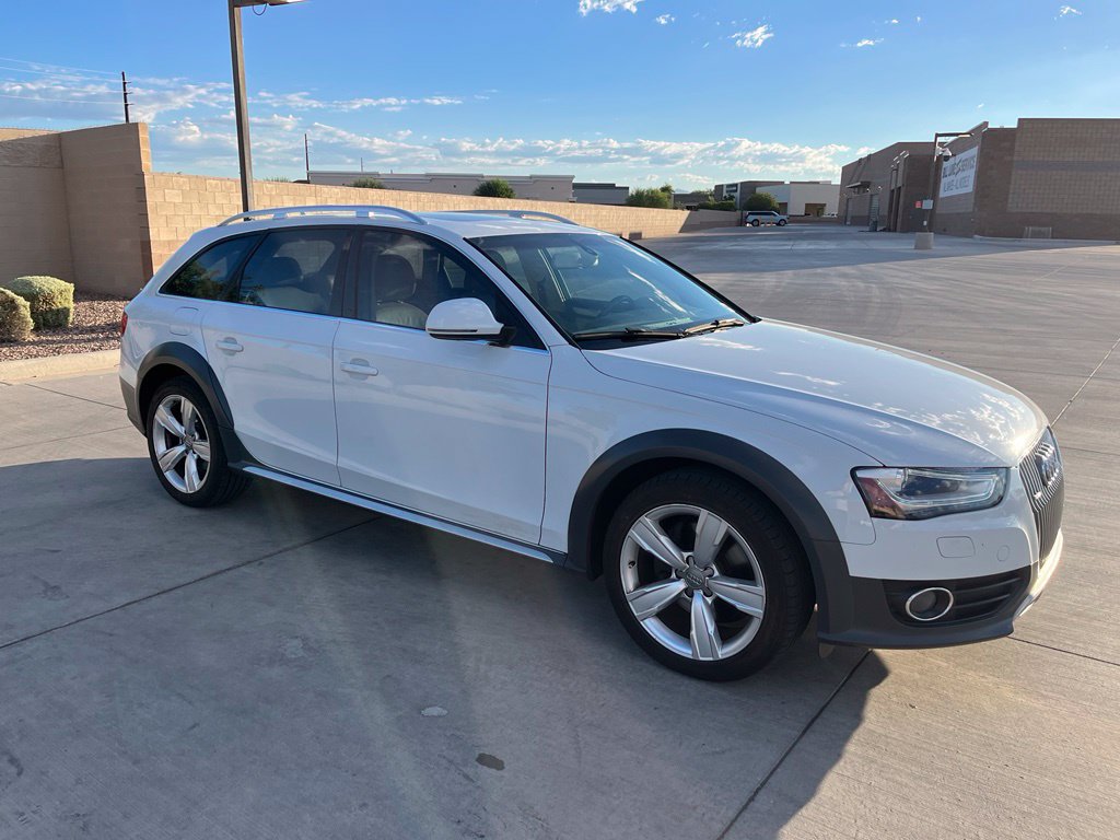 Used 2014 Audi A4 Premium w/ Lighting Package AWD/4WD image 4